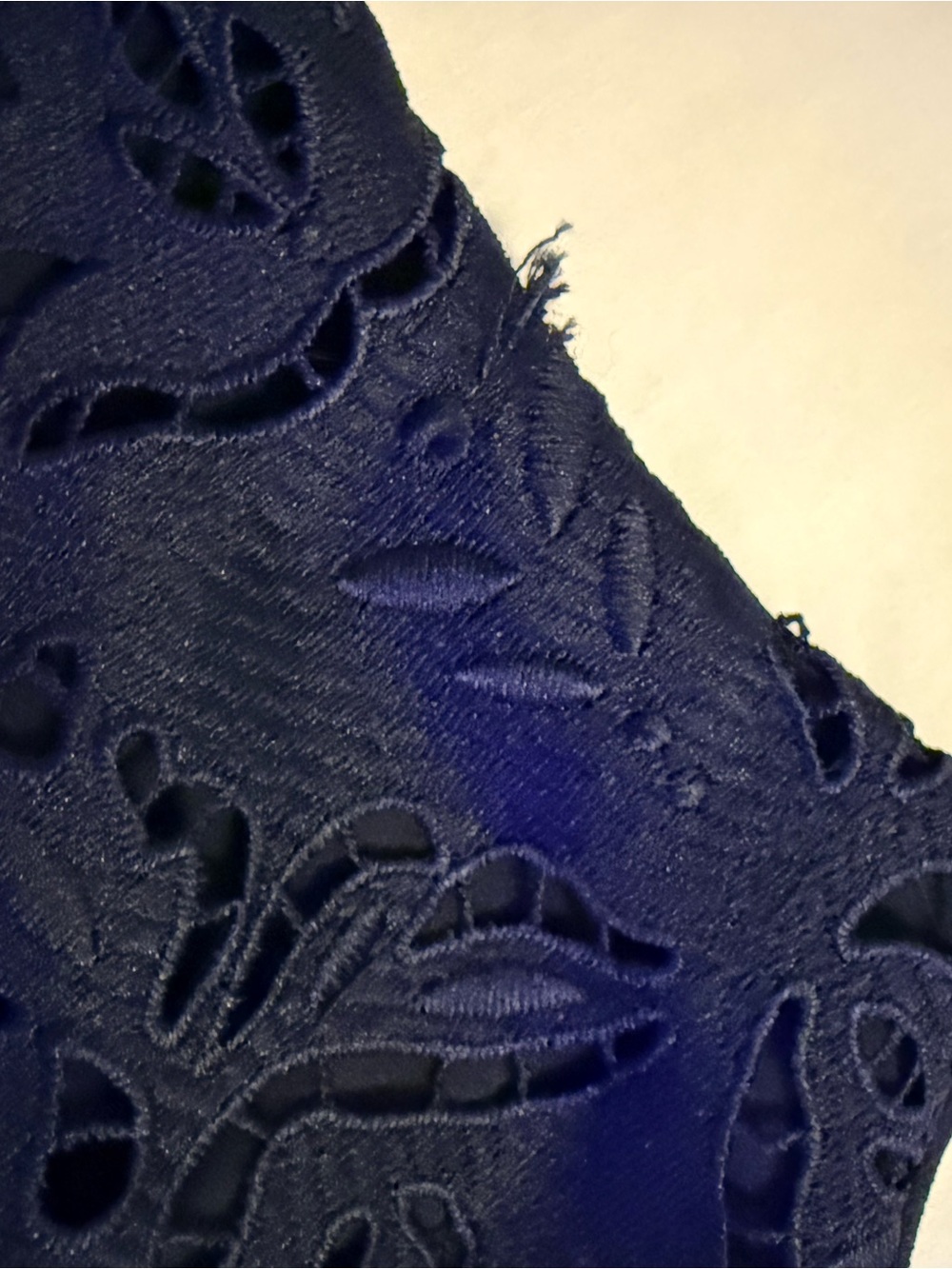 Ann Taylor Navy Lace Sleeveless Blouse, small - Picture 4 of 5